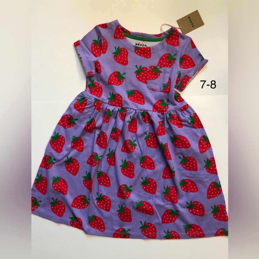 NWT Mini Boden Strawberry Fun Jersey Dress 7-8Y(A tiny hole)